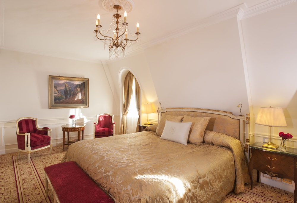 Presidential Suite thumbnail 6