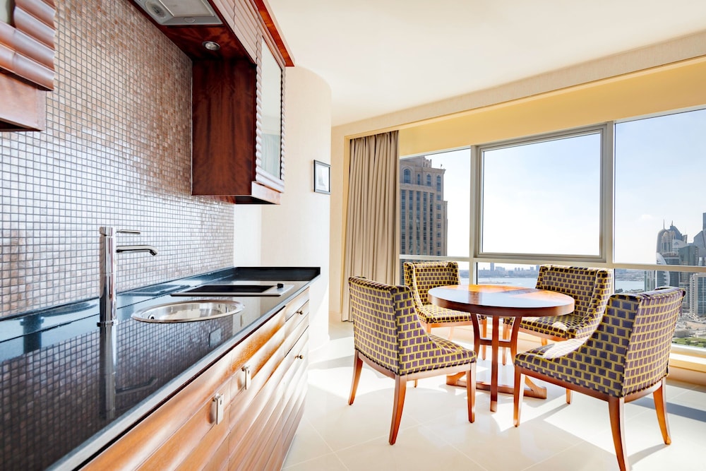 Junior Suite, 1 King Bed, Sea View - Photo 4