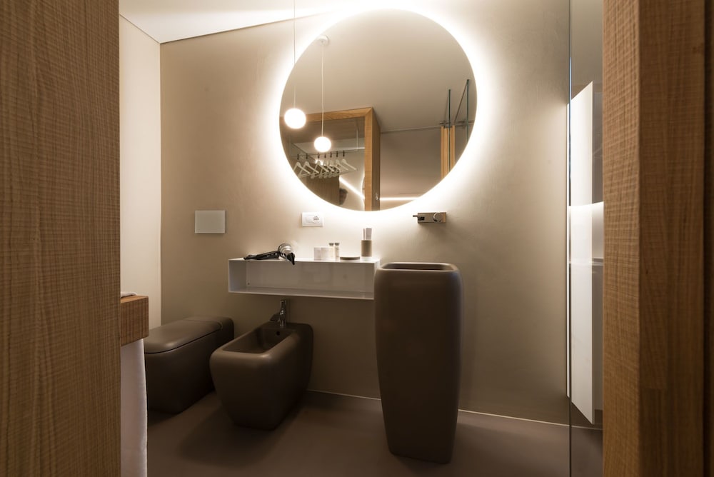 Luxury Suite photo 3