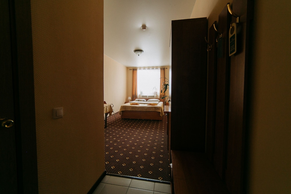 Standard Double Or Twin Room, Private Bathroom (Right Side) photo 2