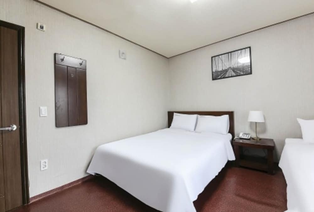 Twin Room photo 2