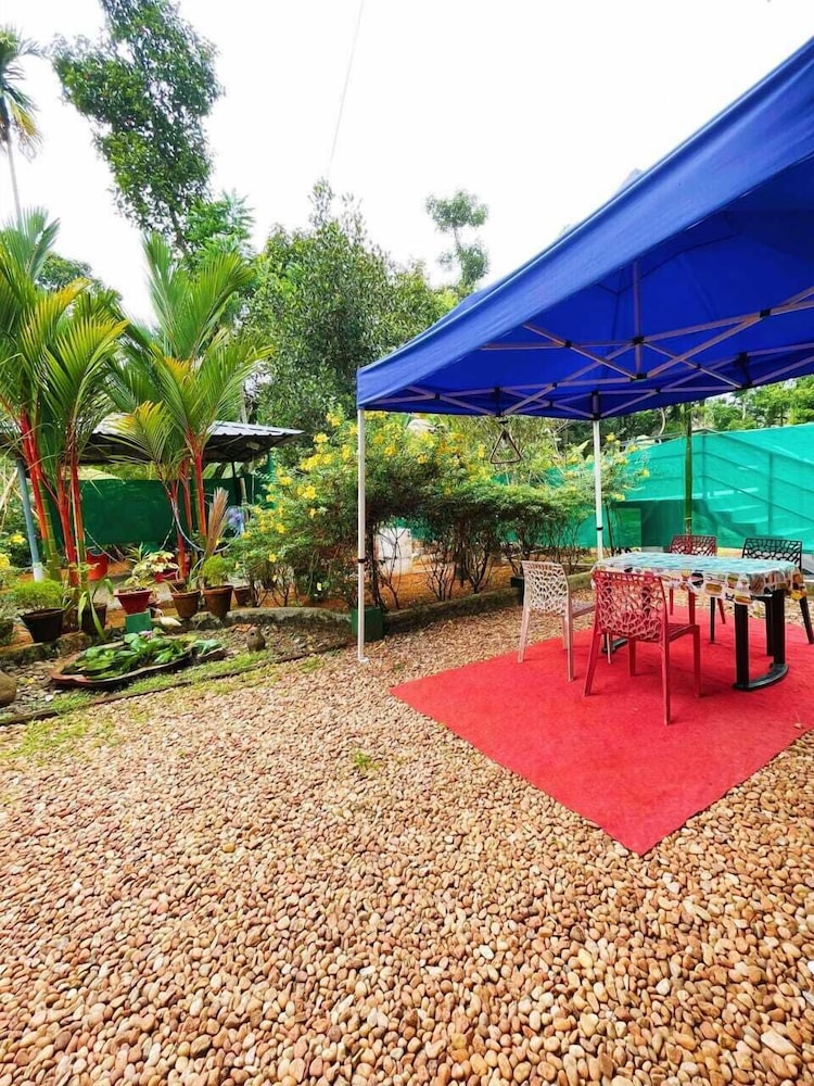 Family Double Room, 1 Bedroom, River View photo 2