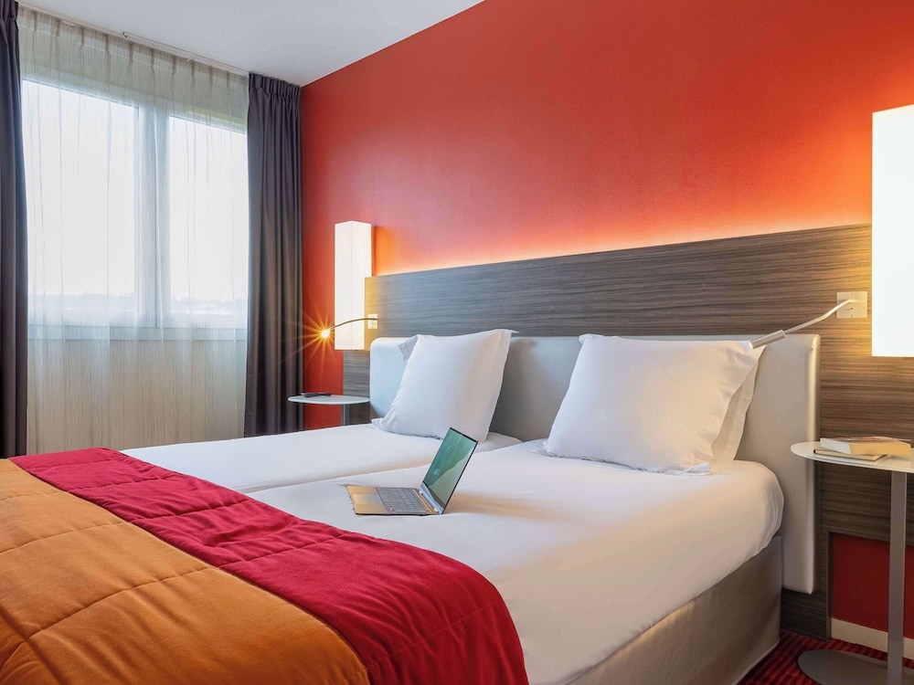 Standard Room, 2 Twin Beds photo 2