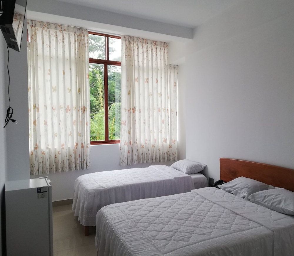 Standard Double Room, Multiple Beds (Air Conditioner) photo 3