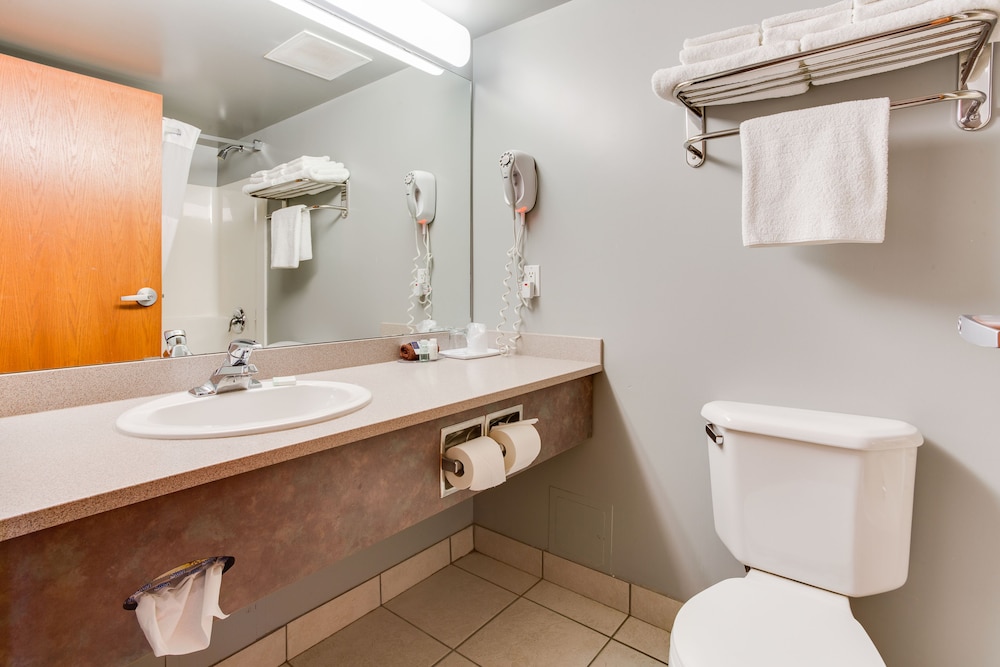 Deluxe Room, 1 King Bed, City View - Photo 6