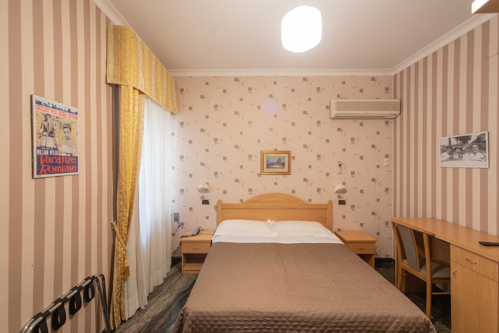 Triple Room - Photo 4