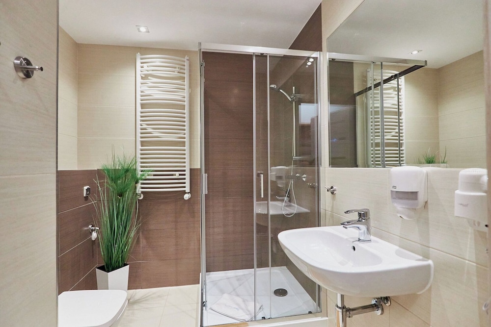 Superior Studio Suite photo 2