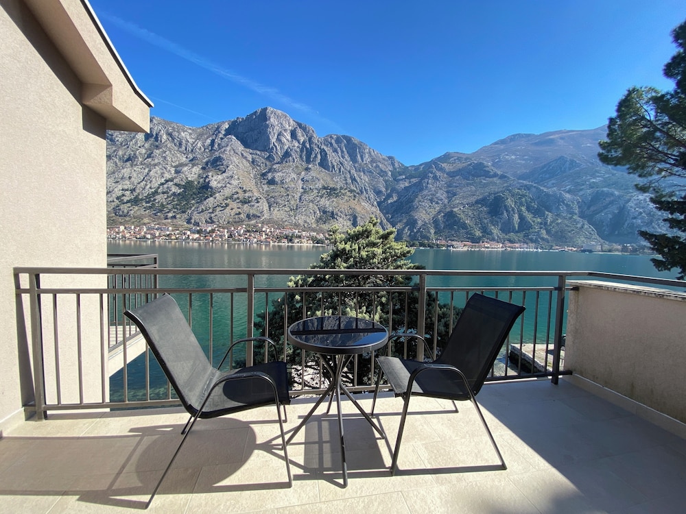 Exclusive Apartment