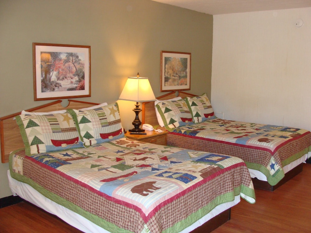 Standard Room, 2 Double Beds, Non Smoking