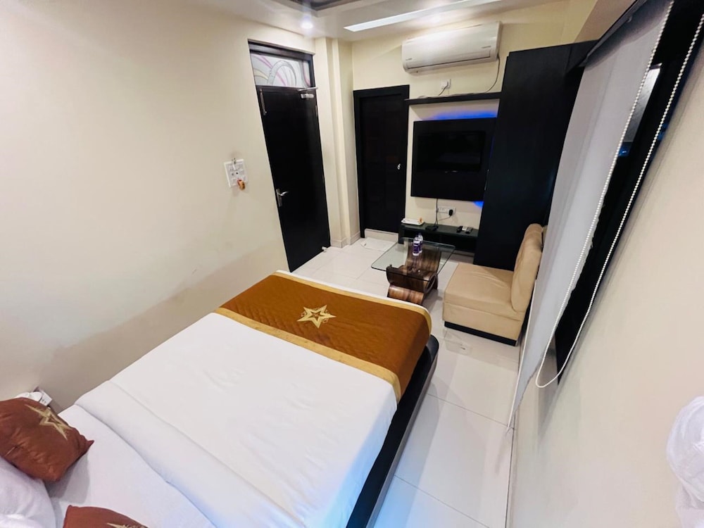 Economy Single Room, City View