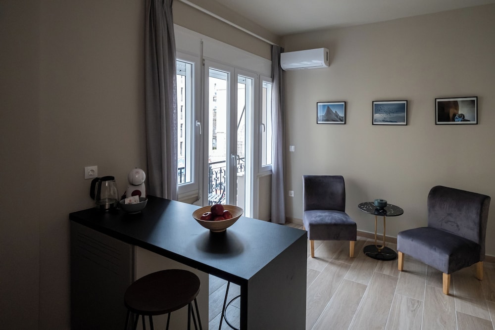 Traditional Apartment, 1 Bedroom, Non Smoking, Kitchen photo 3