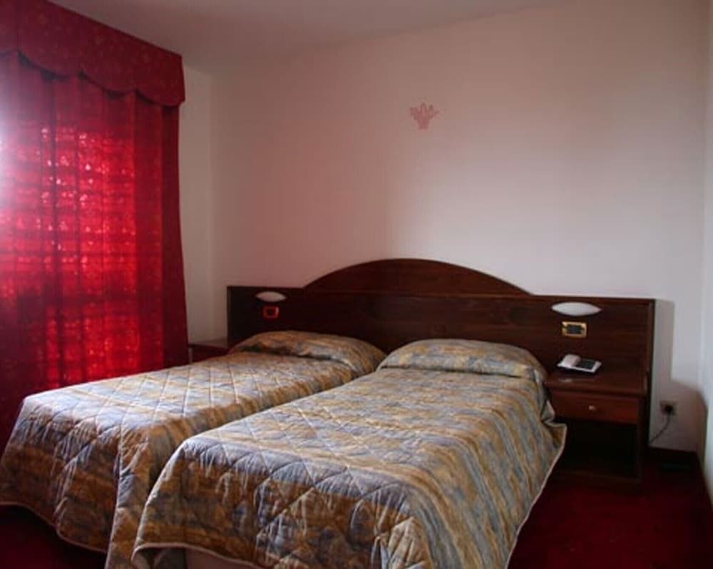 Comfort Double or Twin Room photo 2