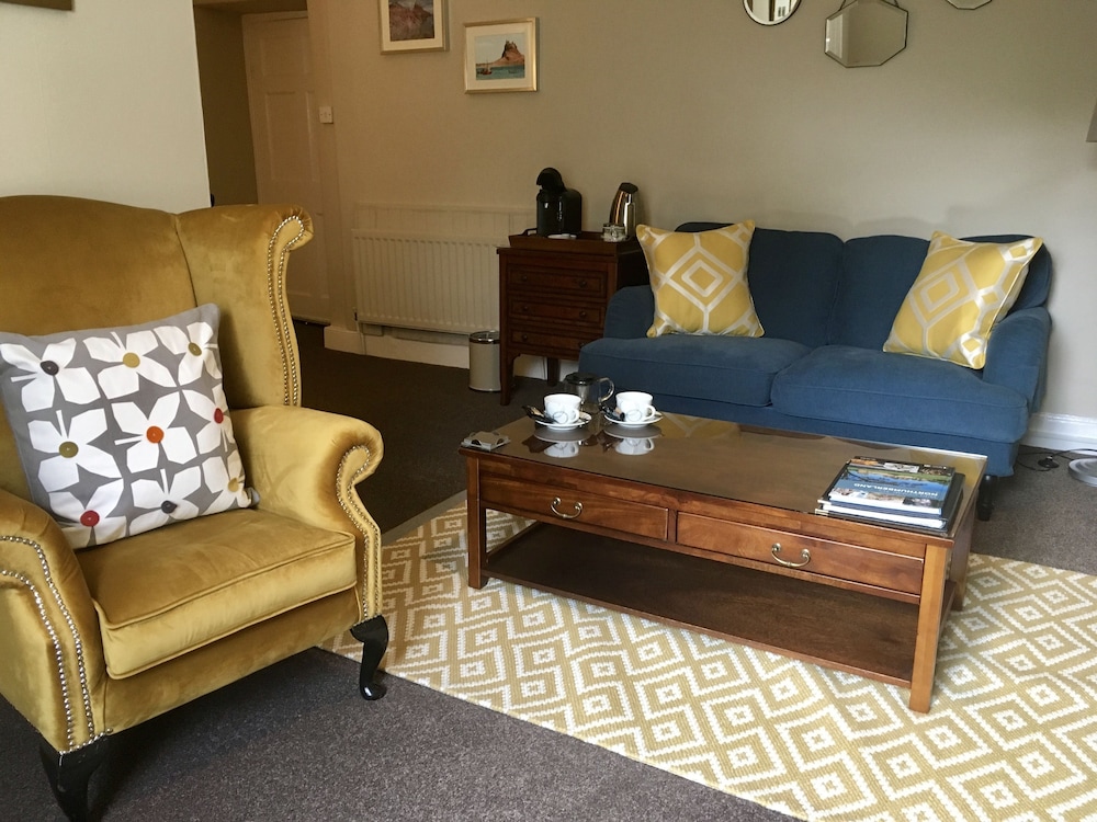 Double Suite for 2 people Cheviot photo 3
