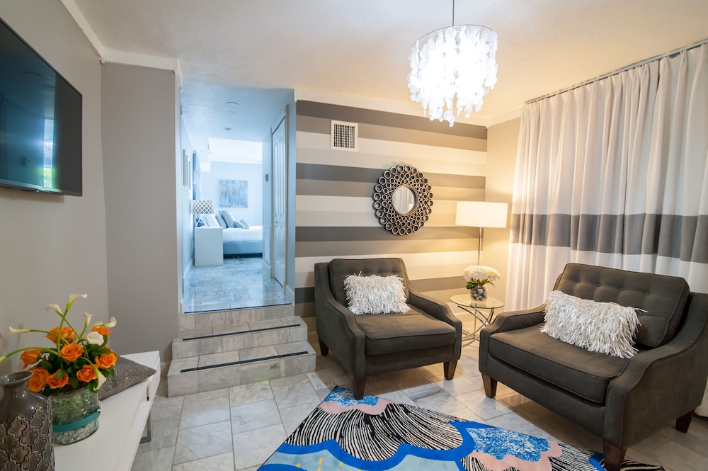King Suite / Ocean Front - Photo 12