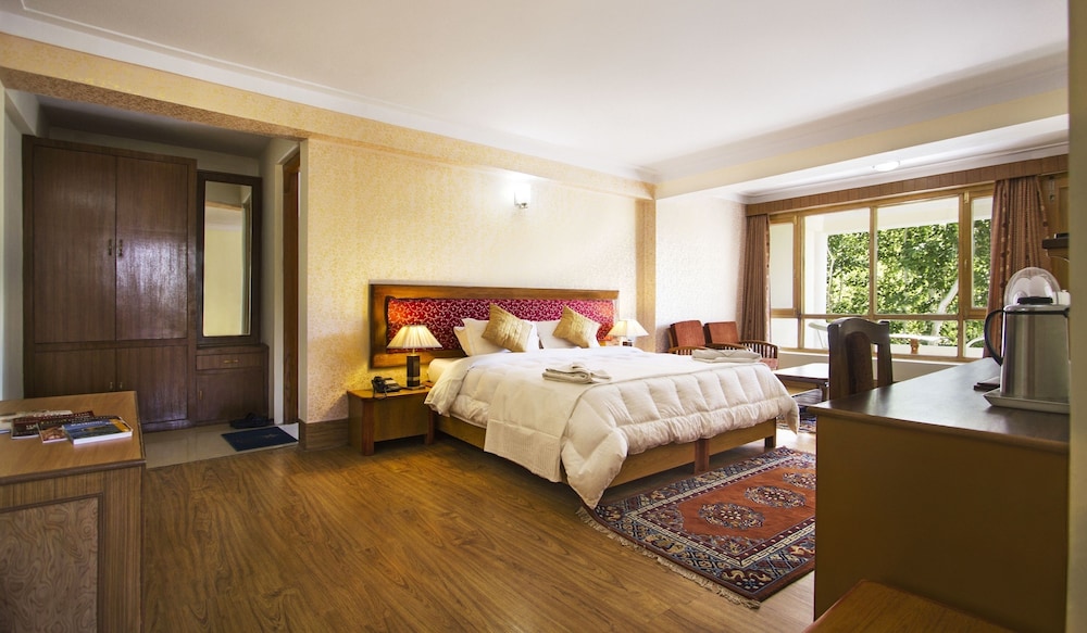 Deluxe Suite - Photo 5