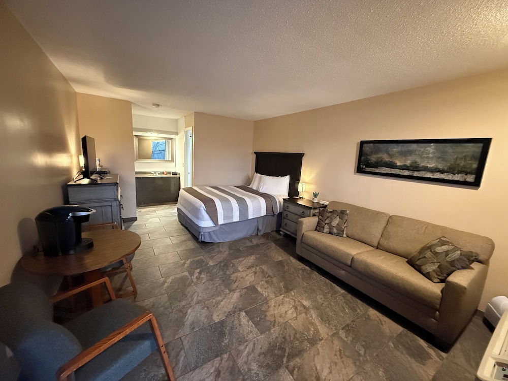 Premium Studio Suite photo 1