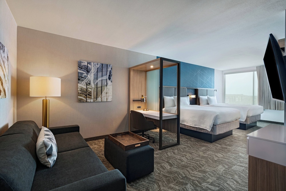 Suite, Multiple Beds - Photo 1
