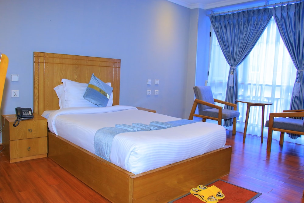 Basic Single Room, 1 Twin Bed, Non Smoking, City View