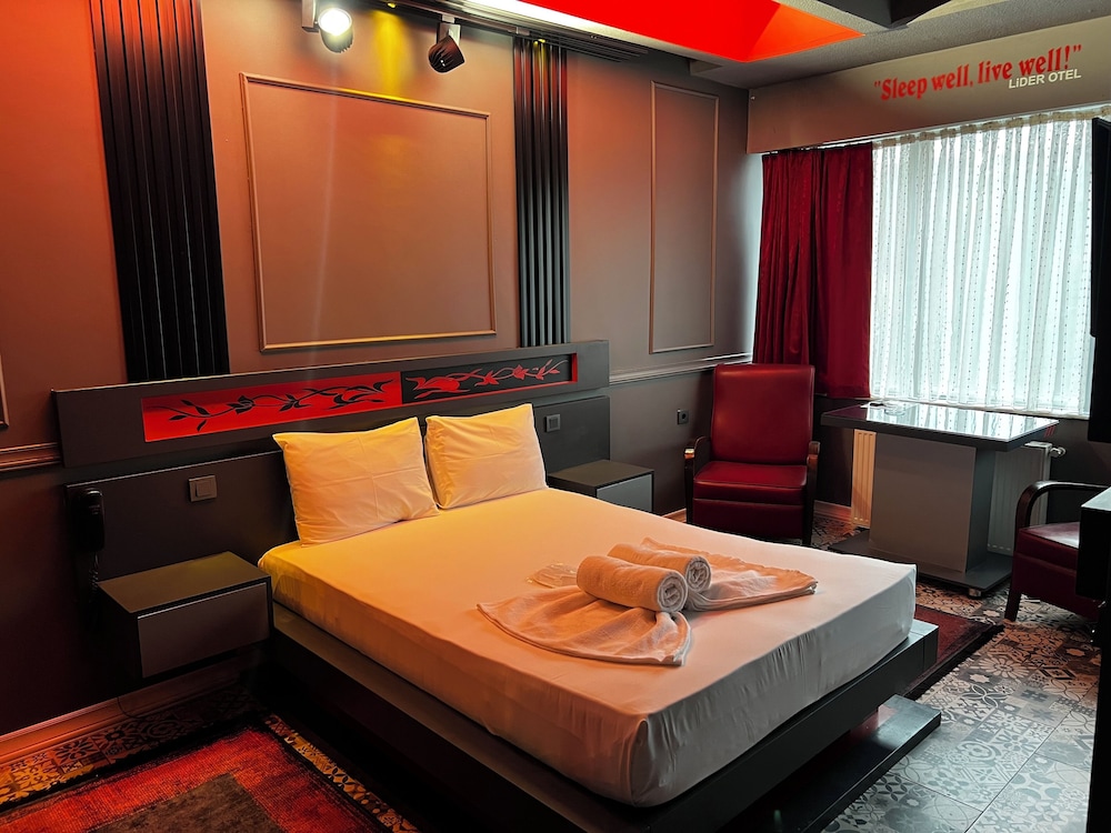 Deluxe Double Room, 1 Double Bed photo 3