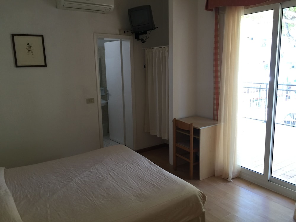 Quadruple Room photo 1
