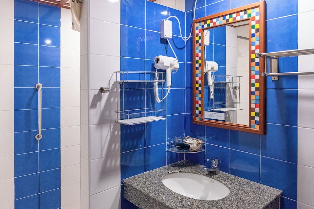 Premier Double Room - Photo 15