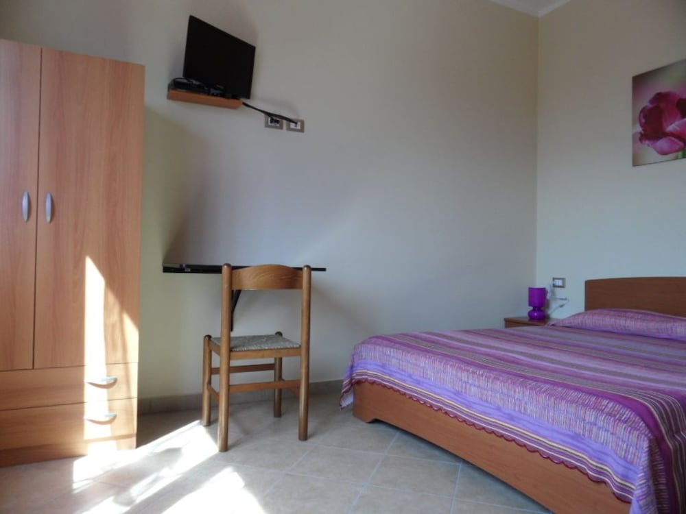 Economy Double Room, Mountain View