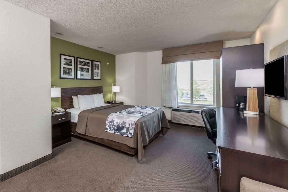 Room, Accessible photo 3