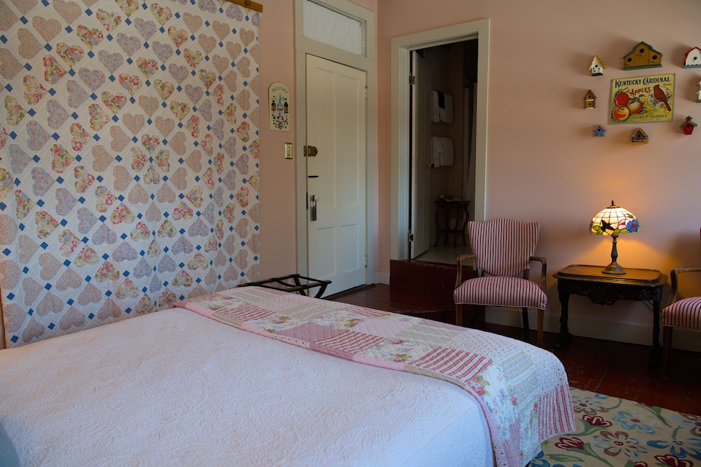 Room, Private Bathroom (Bird Room) photo 3