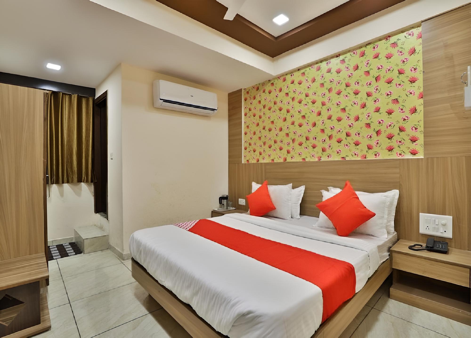 Four Bed Ac Room