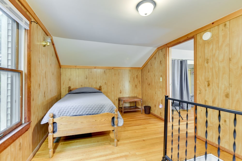 House (2 Bedrooms) photo 2