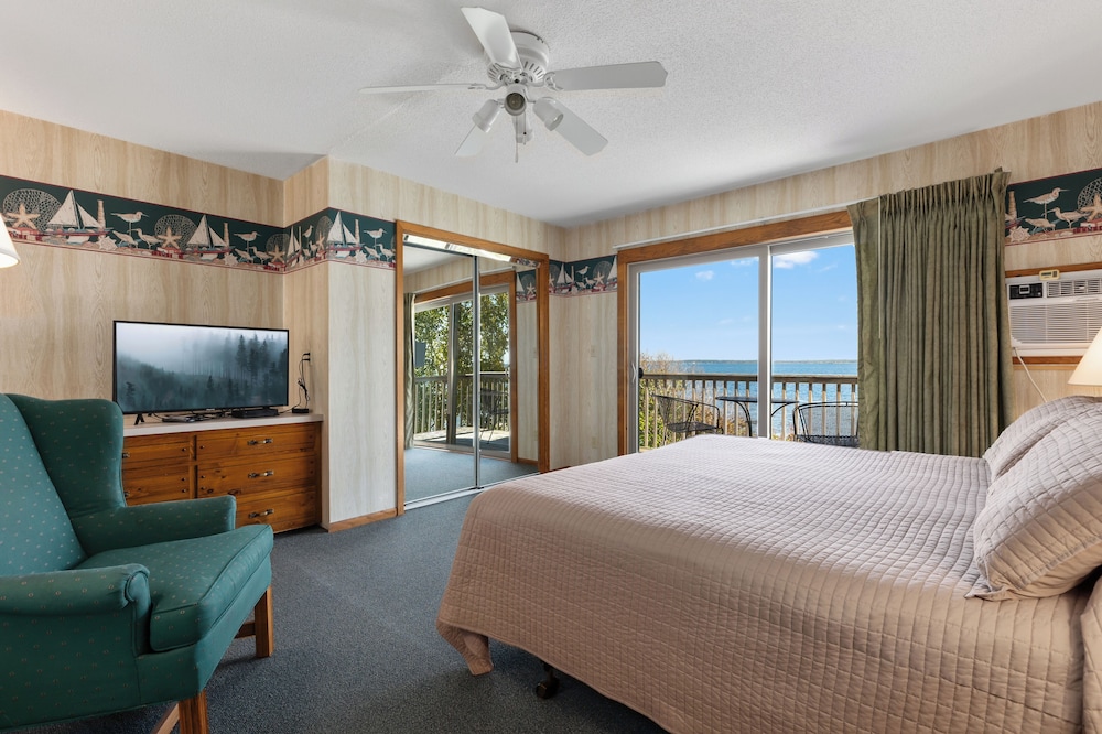 Exclusive Townhome, 2 Bedrooms photo 1
