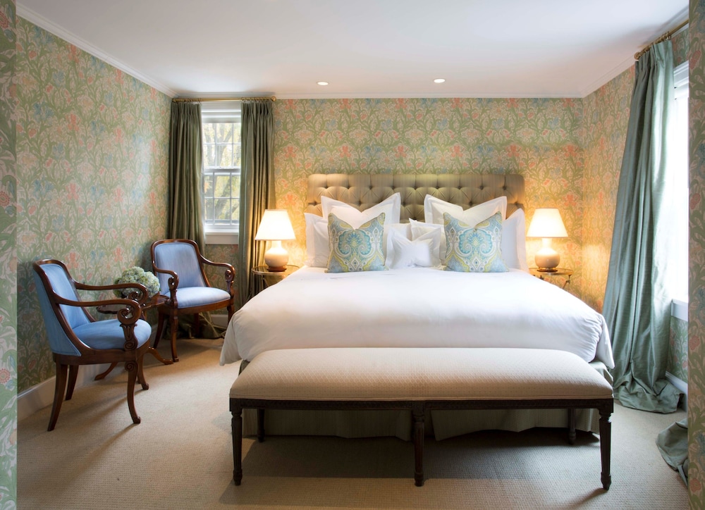 Room 3 King Bed Marble Bath