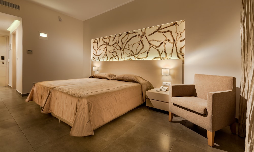Deluxe Double Room - Photo 4