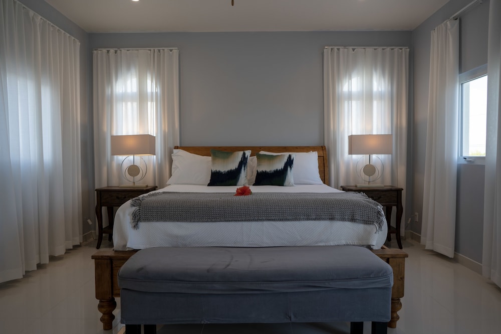 House, Multiple Beds - 3 Bedrooms photo 2