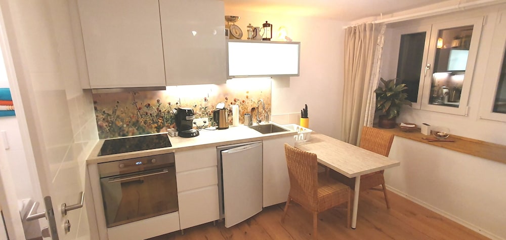 Deluxe Studio, 1 Double Bed, Non Smoking, Kitchenette photo 3