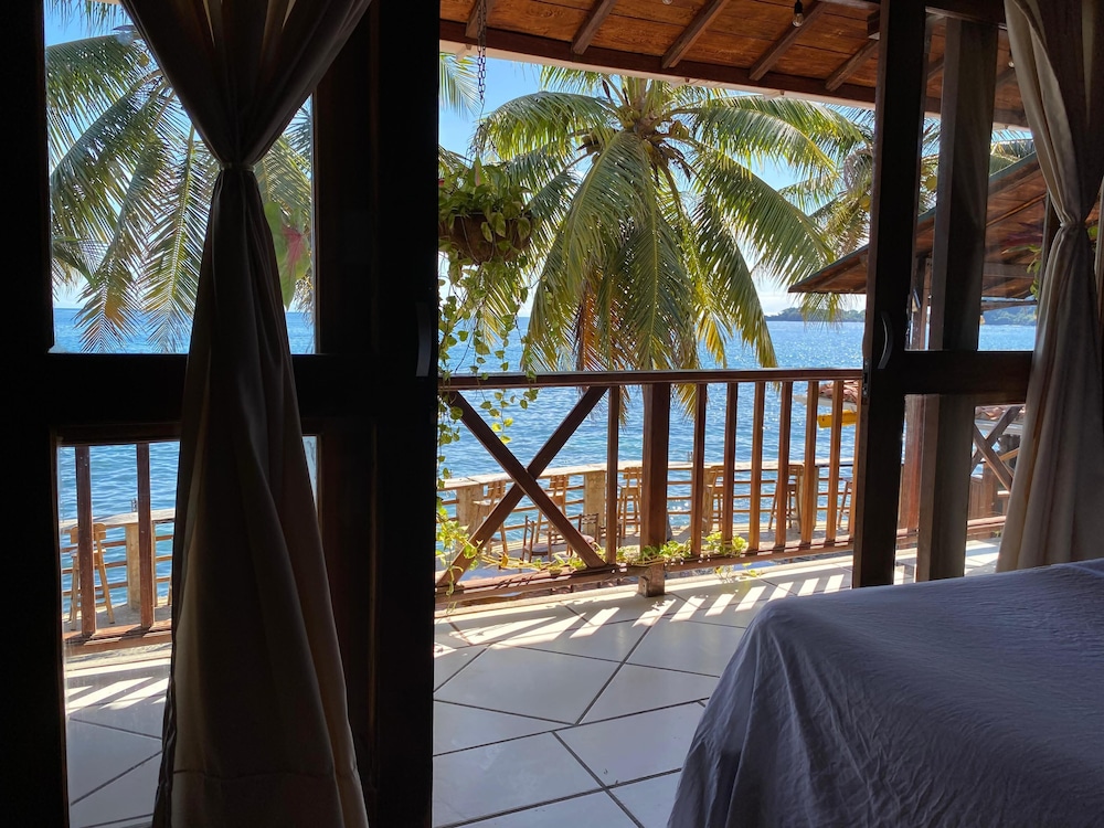 Deluxe Room, Sea View photo 3