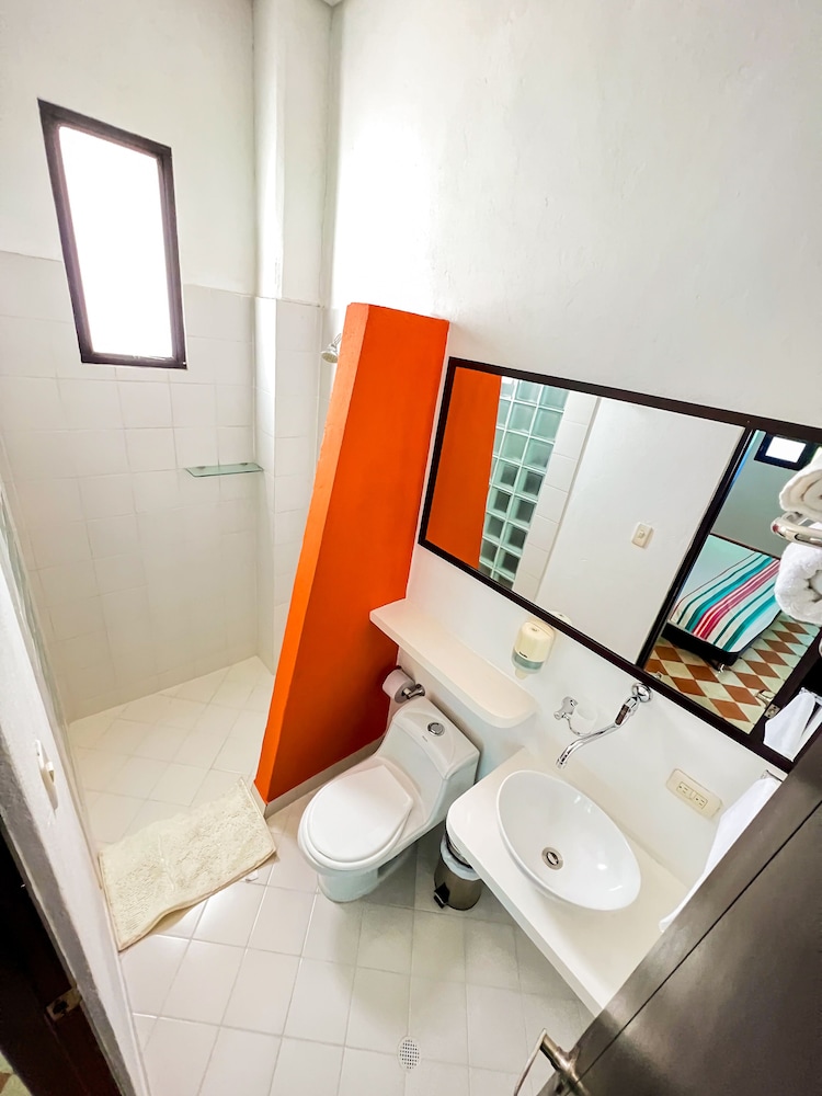 Standard Double or Twin Room photo 2
