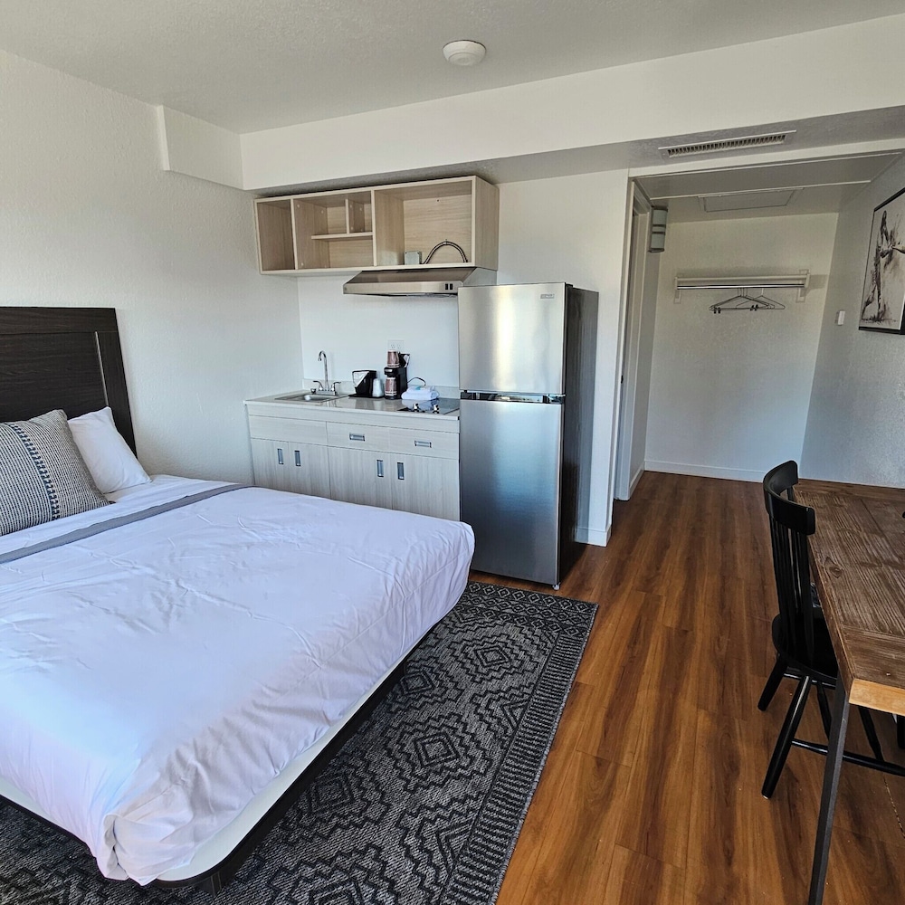 Standard Studio Suite photo 2