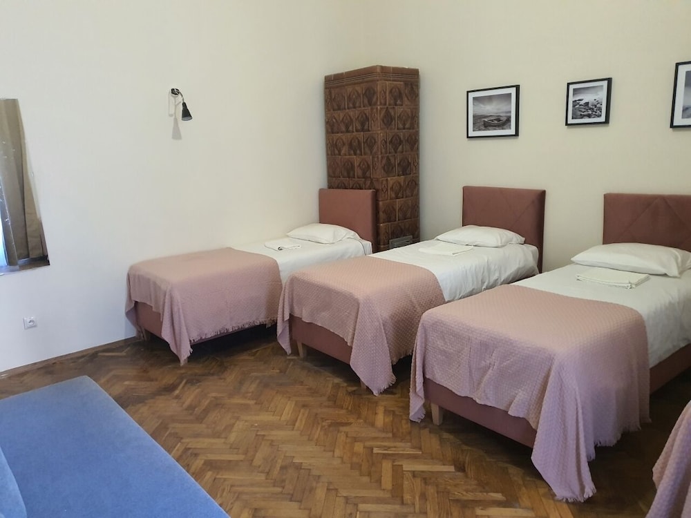 Comfort Triple Room