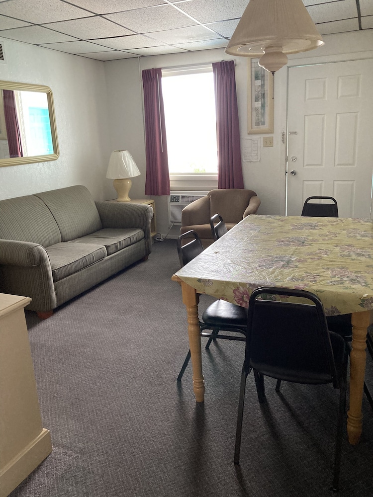 Classic Apartment photo 2