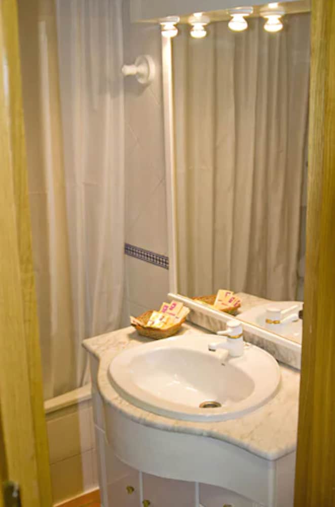 Apartment, 1 Bedroom photo 2