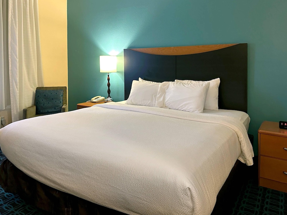 Room, 1 Queen Bed, Accessible, Non Smoking photo 1