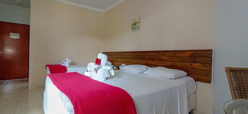 Superior Quadruple Room - Photo 6