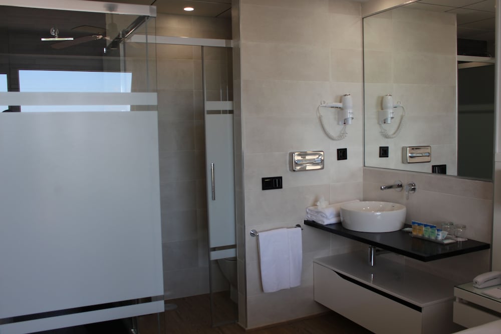 Superior Double Room - Photo 2