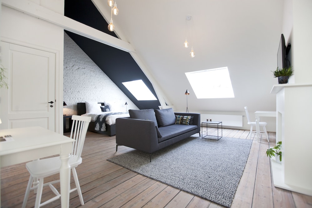 Exclusive Penthouse photo 1