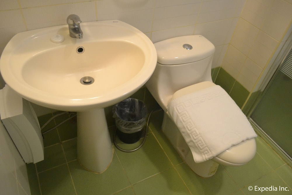 Deluxe Room - Photo 7