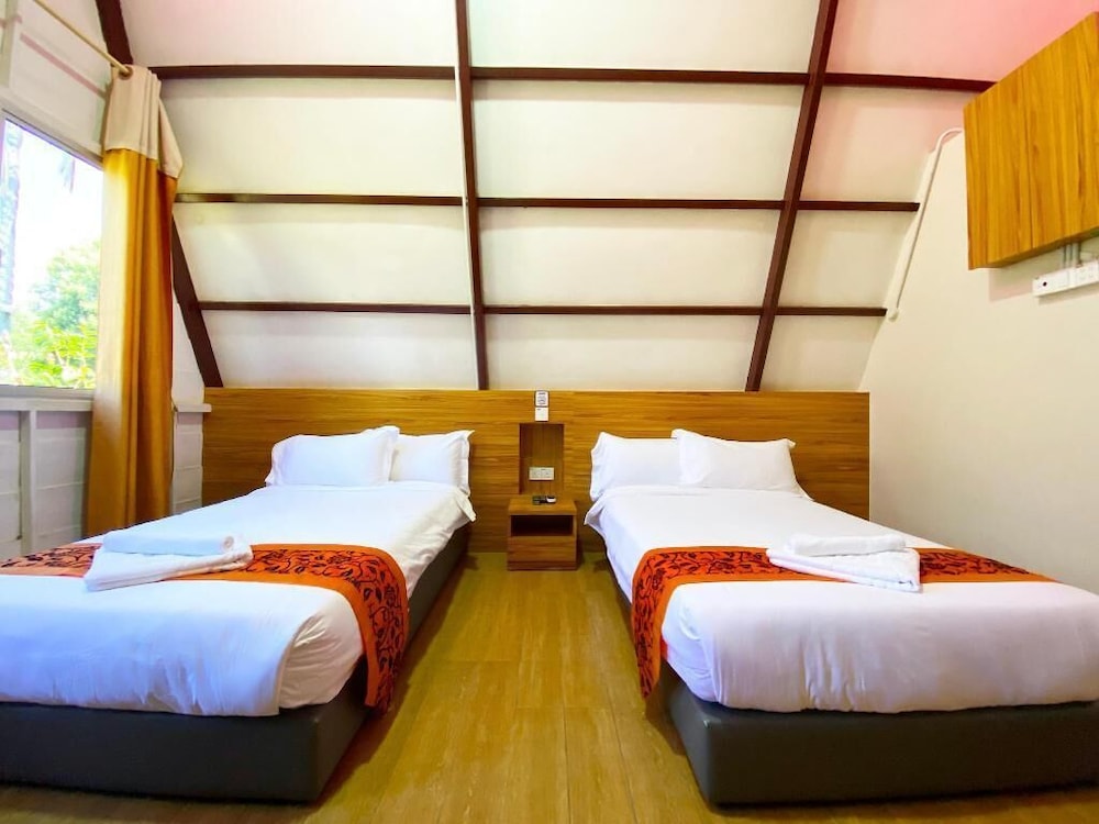 Deluxe Chalet photo 3