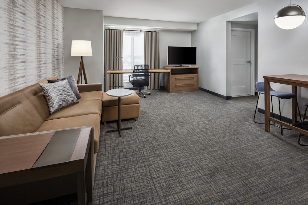 Suite, 1 King Bed with Sofa bed (Hearing Accessible)