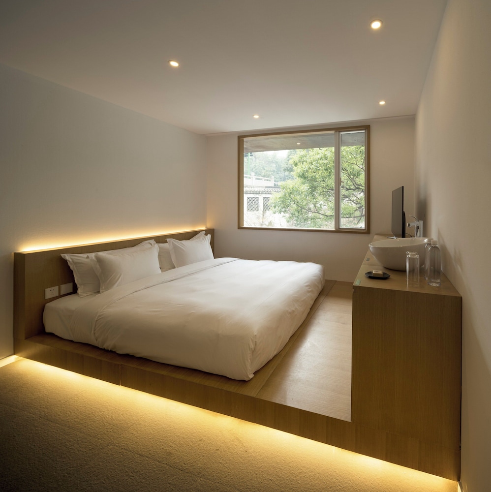 Basic Double Room (Mainland China Citizens Only)