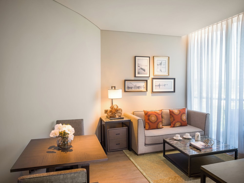 Room, 1 Bedroom (Residence)